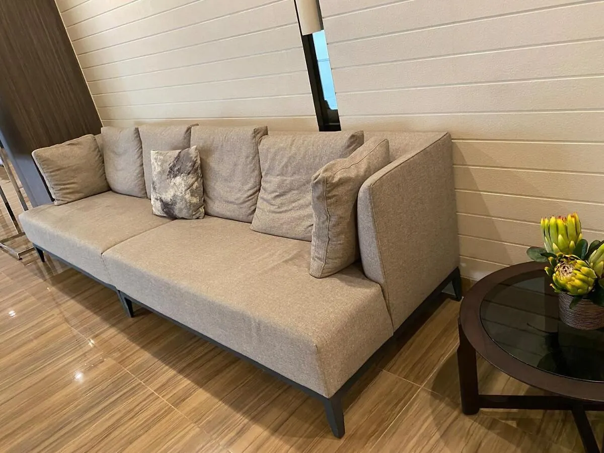 Apartment 3 Bedroom Air Condo Pool Perfect Holiday Gym Swim 300 Mbps Manila Philippines